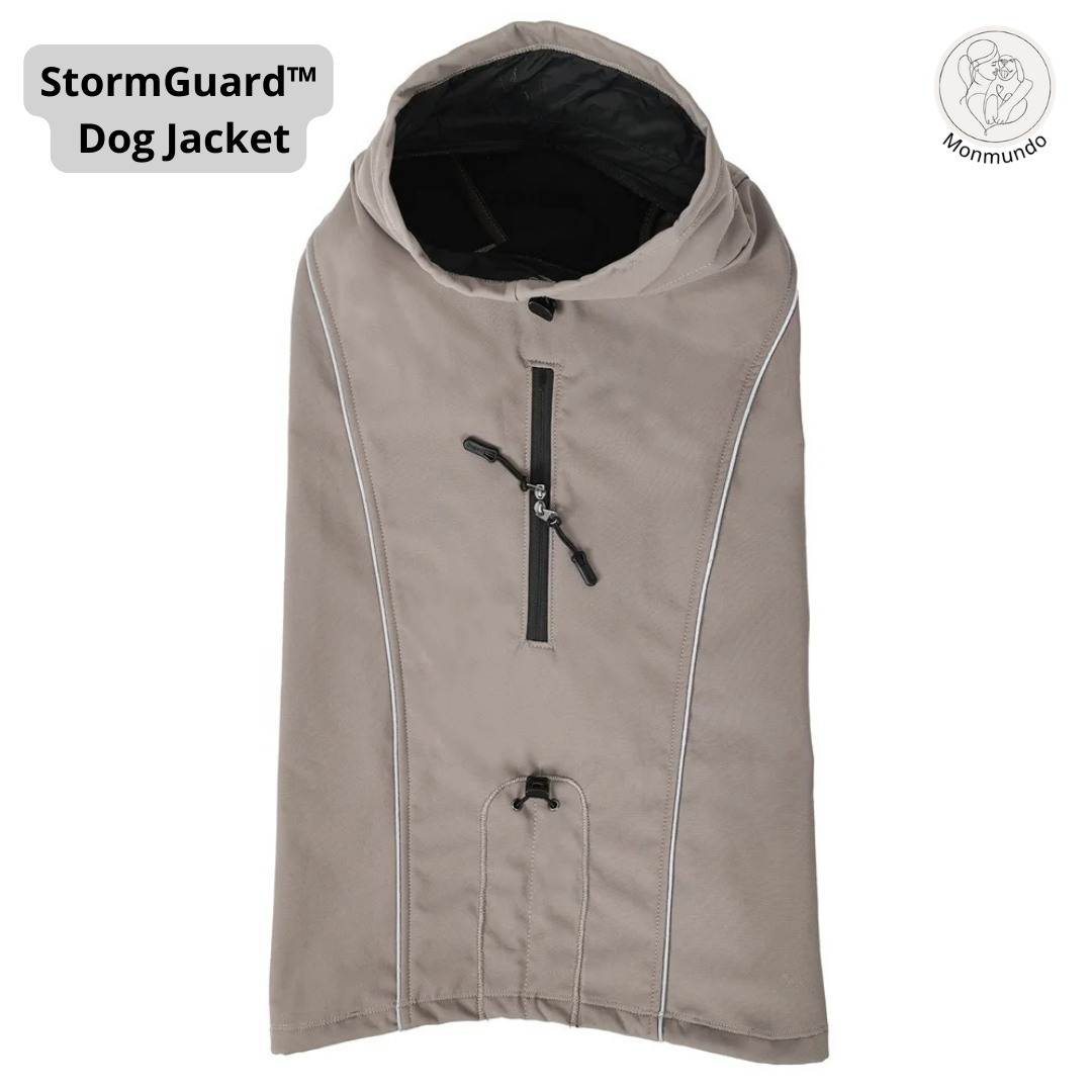 StormGuard Dog Jacket - De ultieme outdoor hondenjas voor bescherming tegen regen, wind en kou